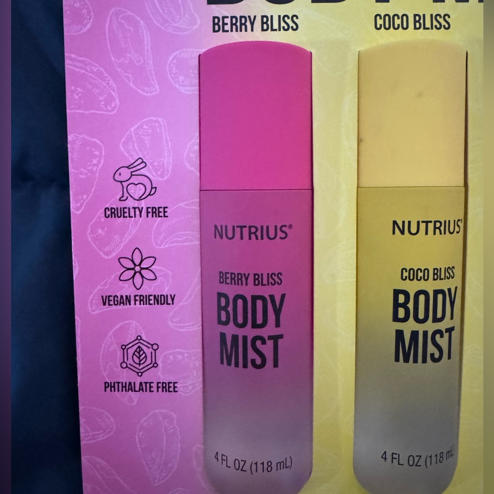Nutrius Body Mist - pkg of 3: Berry, Coco & Botanical Bliss - Picture 4 of 11